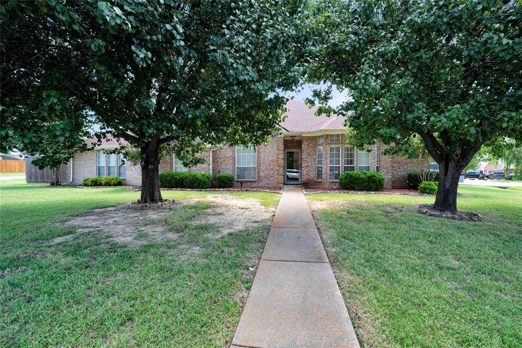 Lake Dallas, TX 75065,529 Oak Crest Street