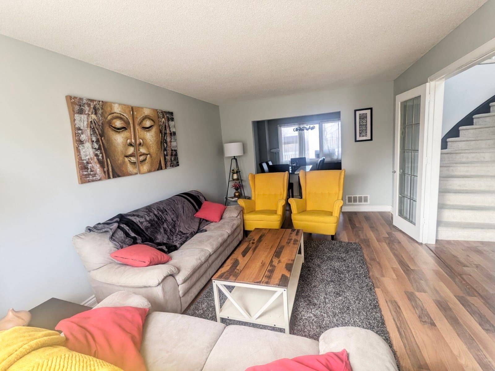 Oshawa, ON L1J 7T6,442 Rimosa CT