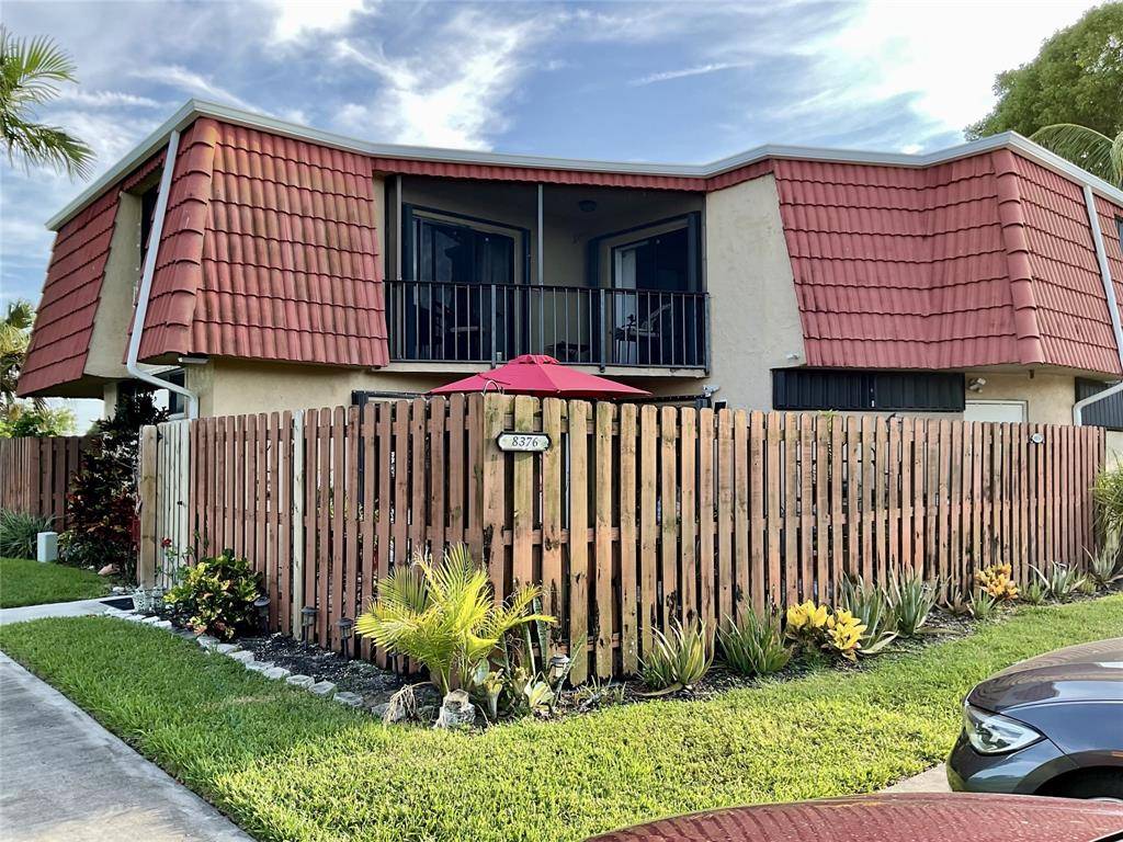 Boca Raton, FL 33433,8376 Trent Ct #B