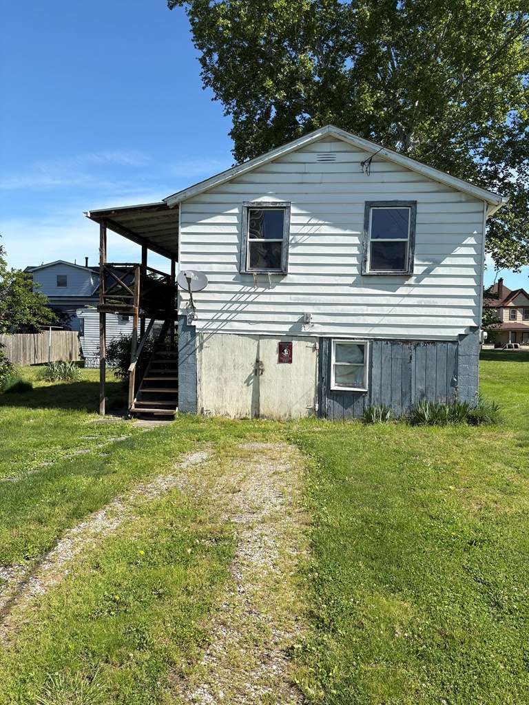 Moundsville, WV 26041,520 10th Street