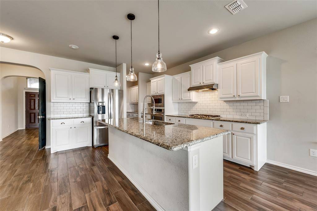 Argyle, TX 76226,321 Gannet Trail