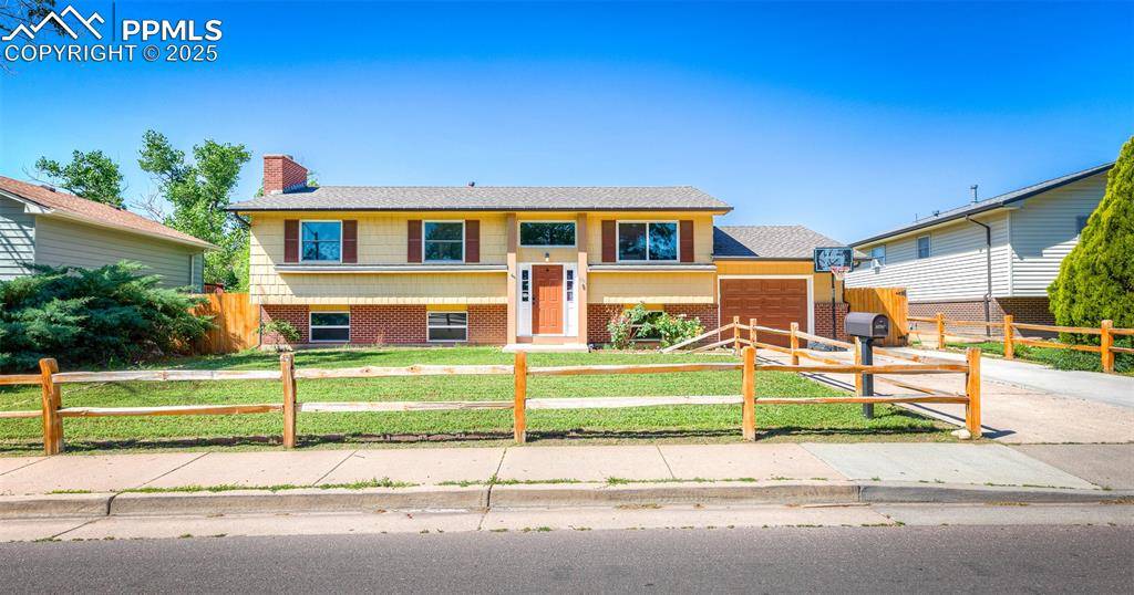 Colorado Springs, CO 80911,7420 Caballero AVE
