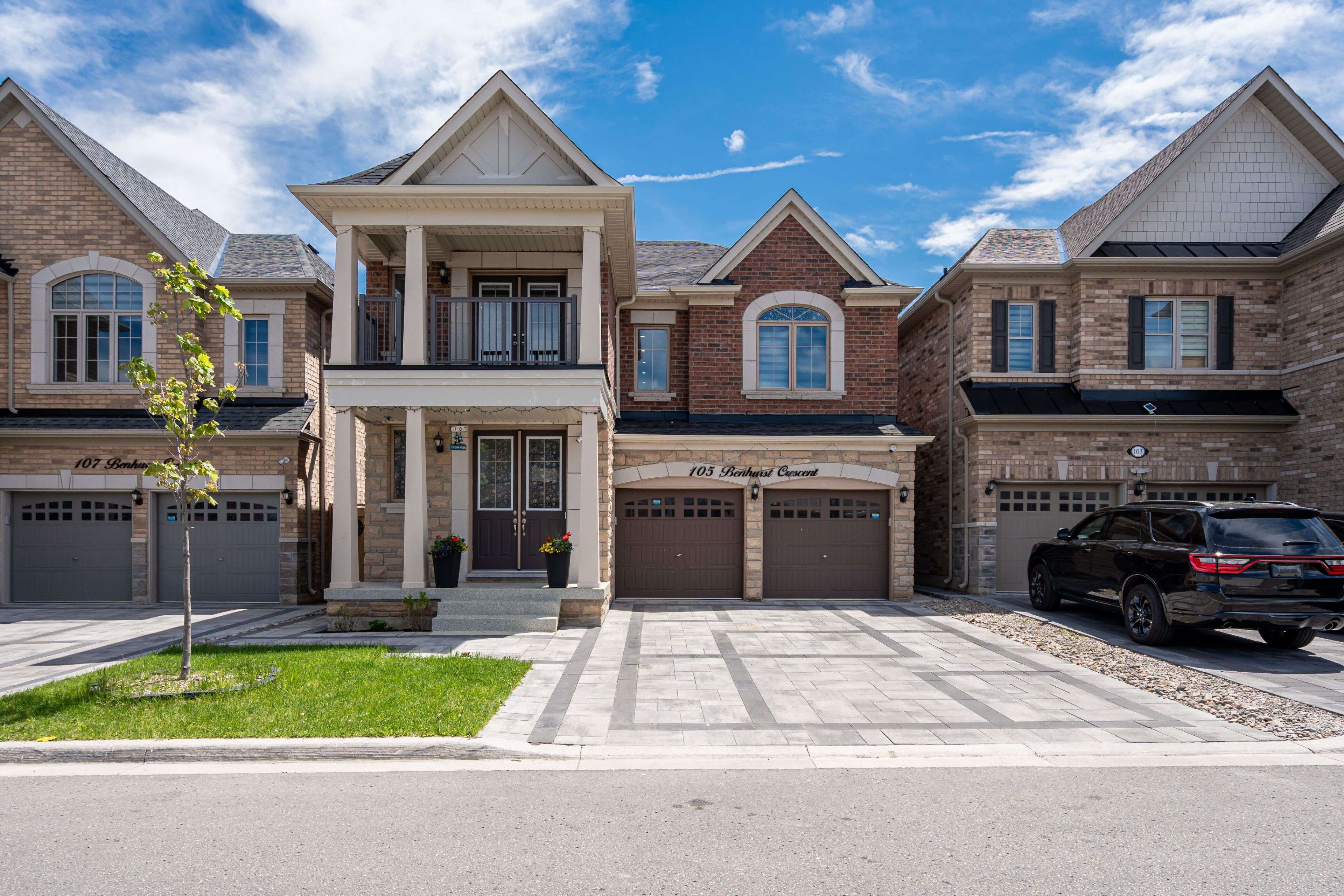 Brampton, ON L7A 5A4,105 Benhurst CRES