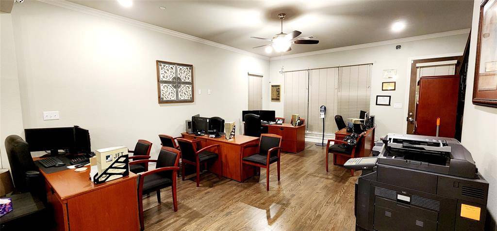Coppell, TX 75019,566 S Coppell Rd Road #2