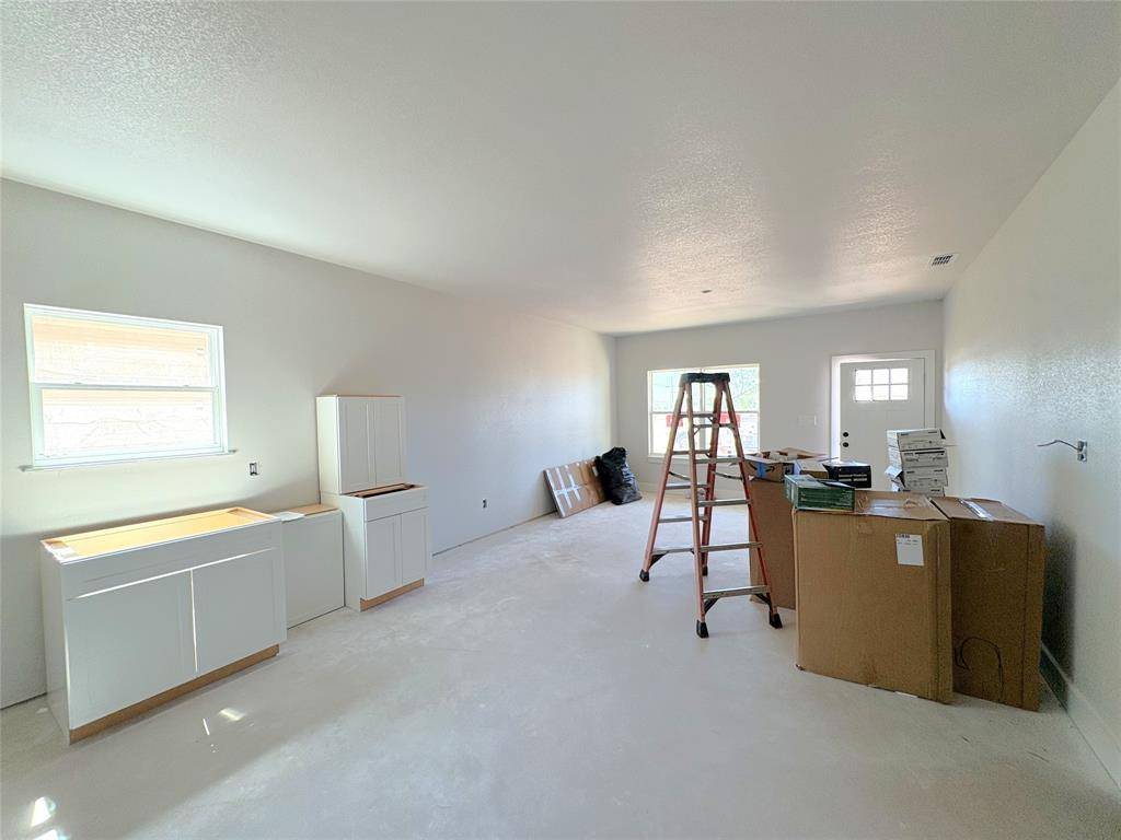 Abilene, TX 79602,894 Minda Street