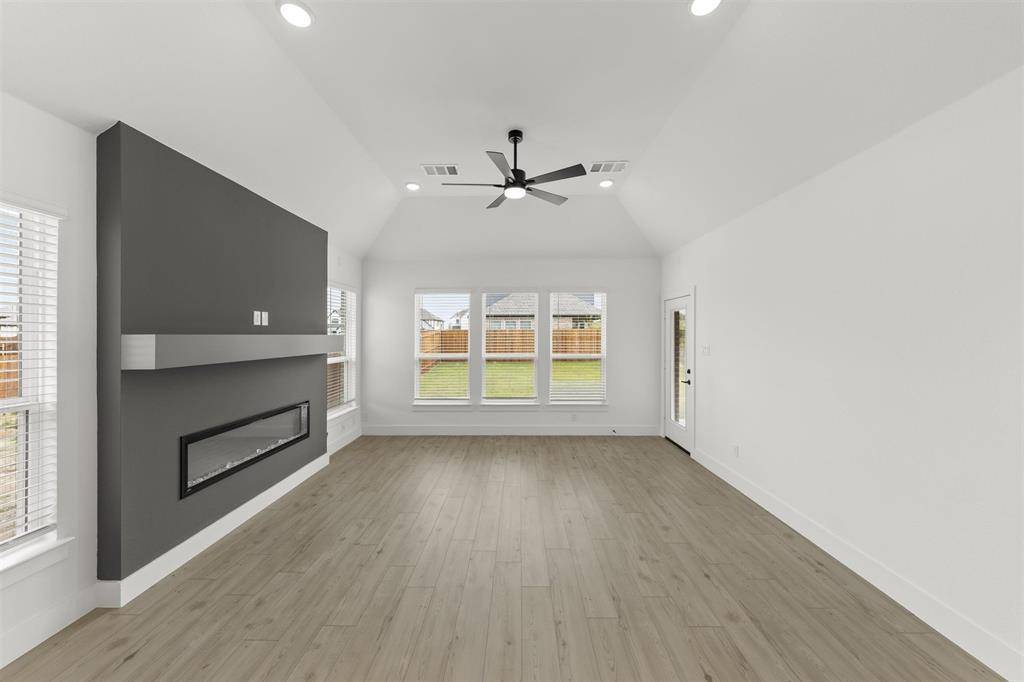 Anna, TX 75409,3100 Lake Village Drive