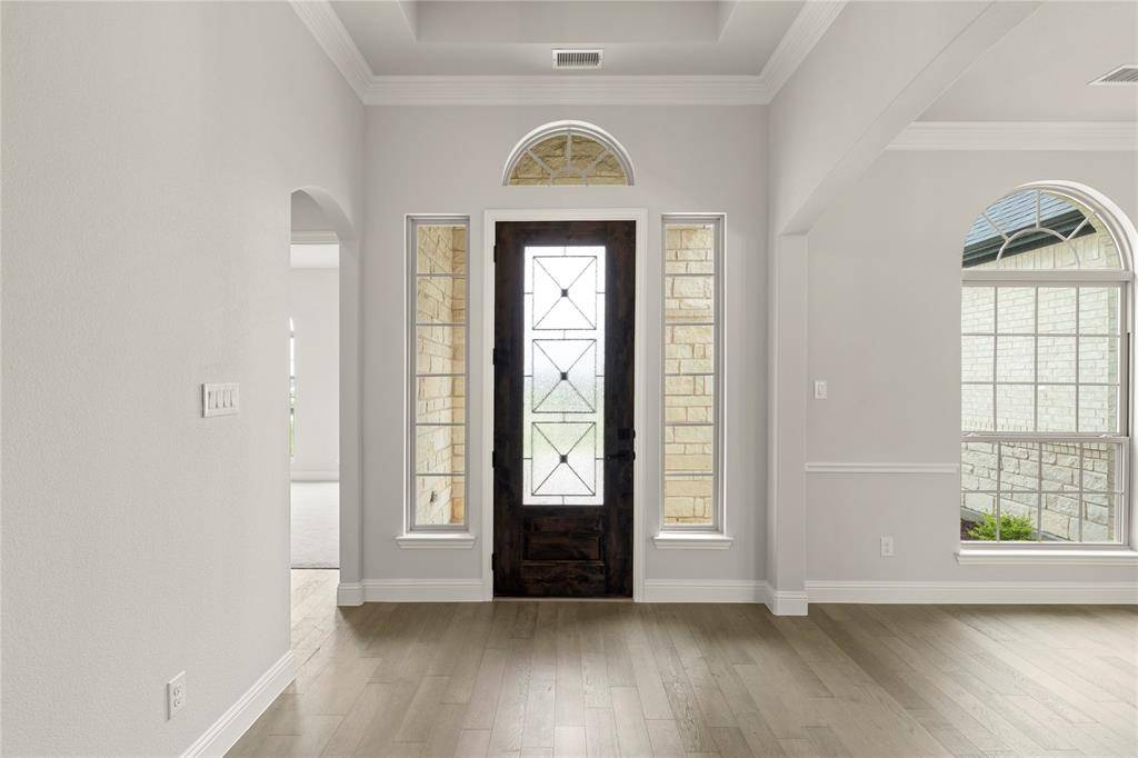 Sunnyvale, TX 75182,261 Vidrio