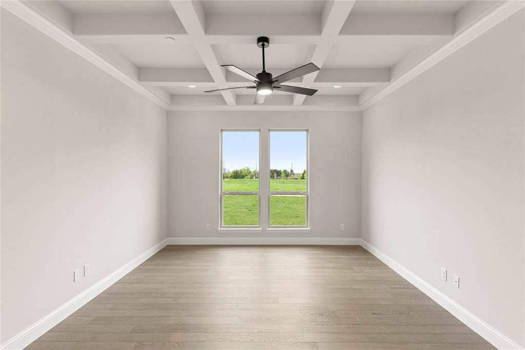Sunnyvale, TX 75182,261 Vidrio