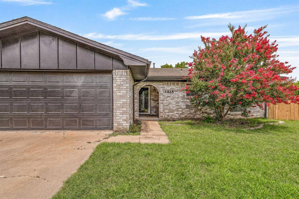 Stephenville, TX 76401,1425 Lockwood Drive