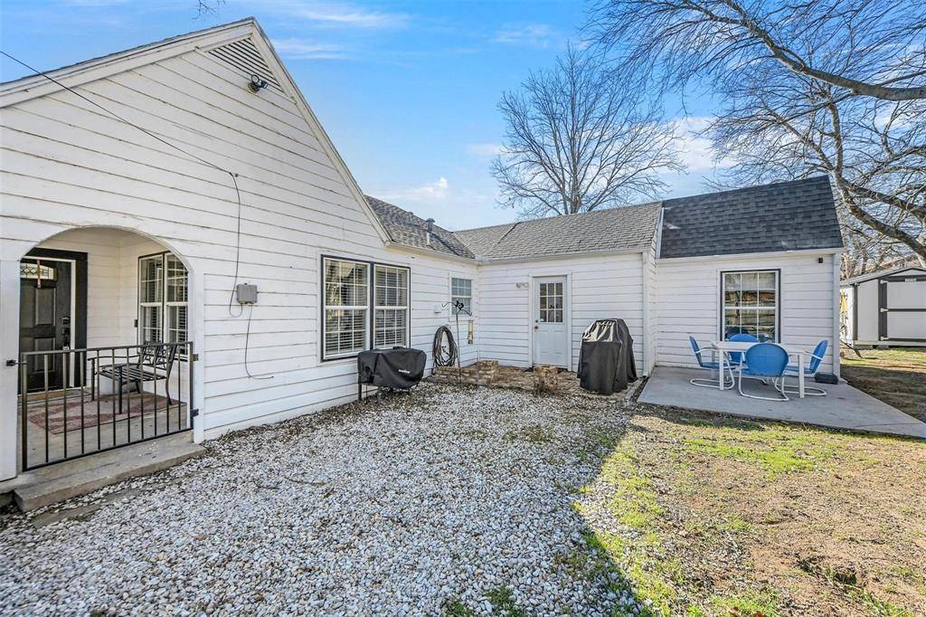 Arlington, TX 76016,5720 W Arkansas Lane