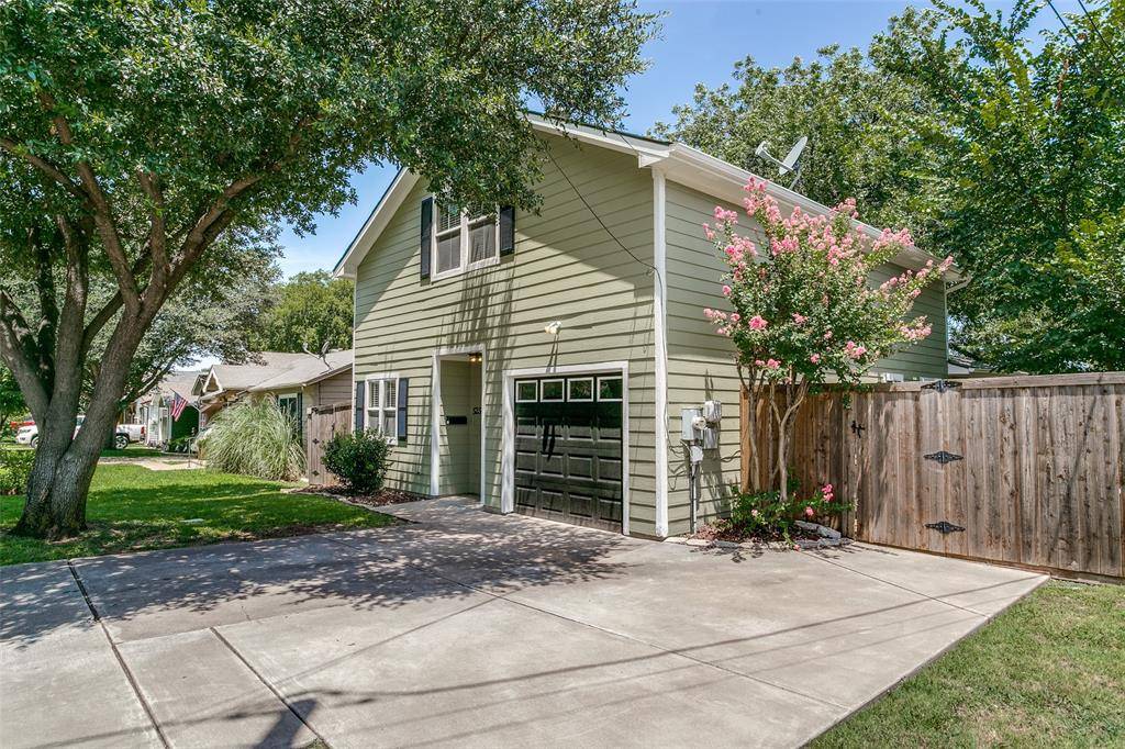 Grapevine, TX 76051,525 Estill Street