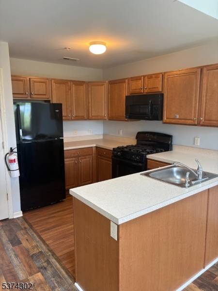 Vernon Twp., NJ 07462,6 Falkenstein Dr #6