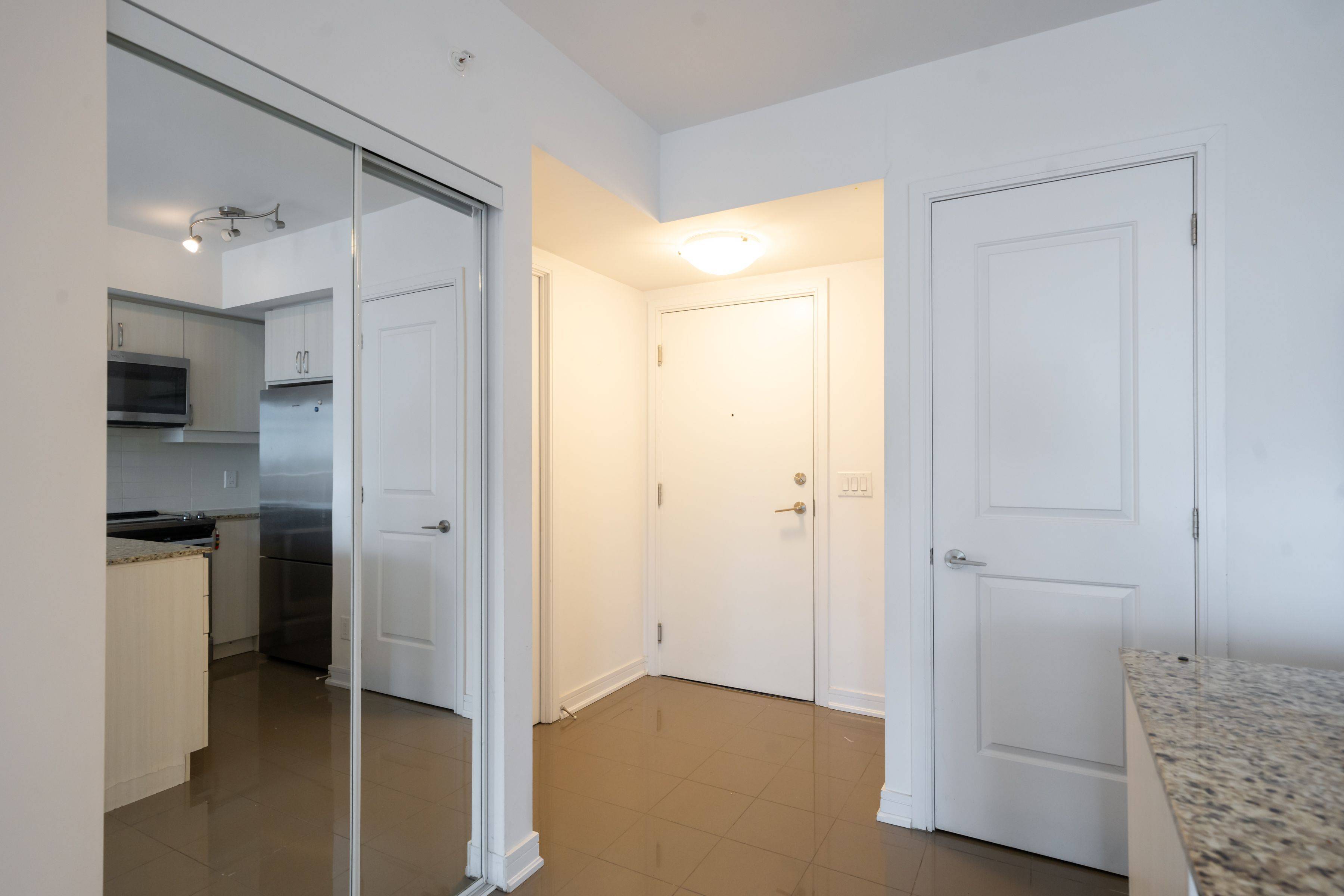 Richmond Hill, ON L4C 1V5,9205 Yonge ST S #1210