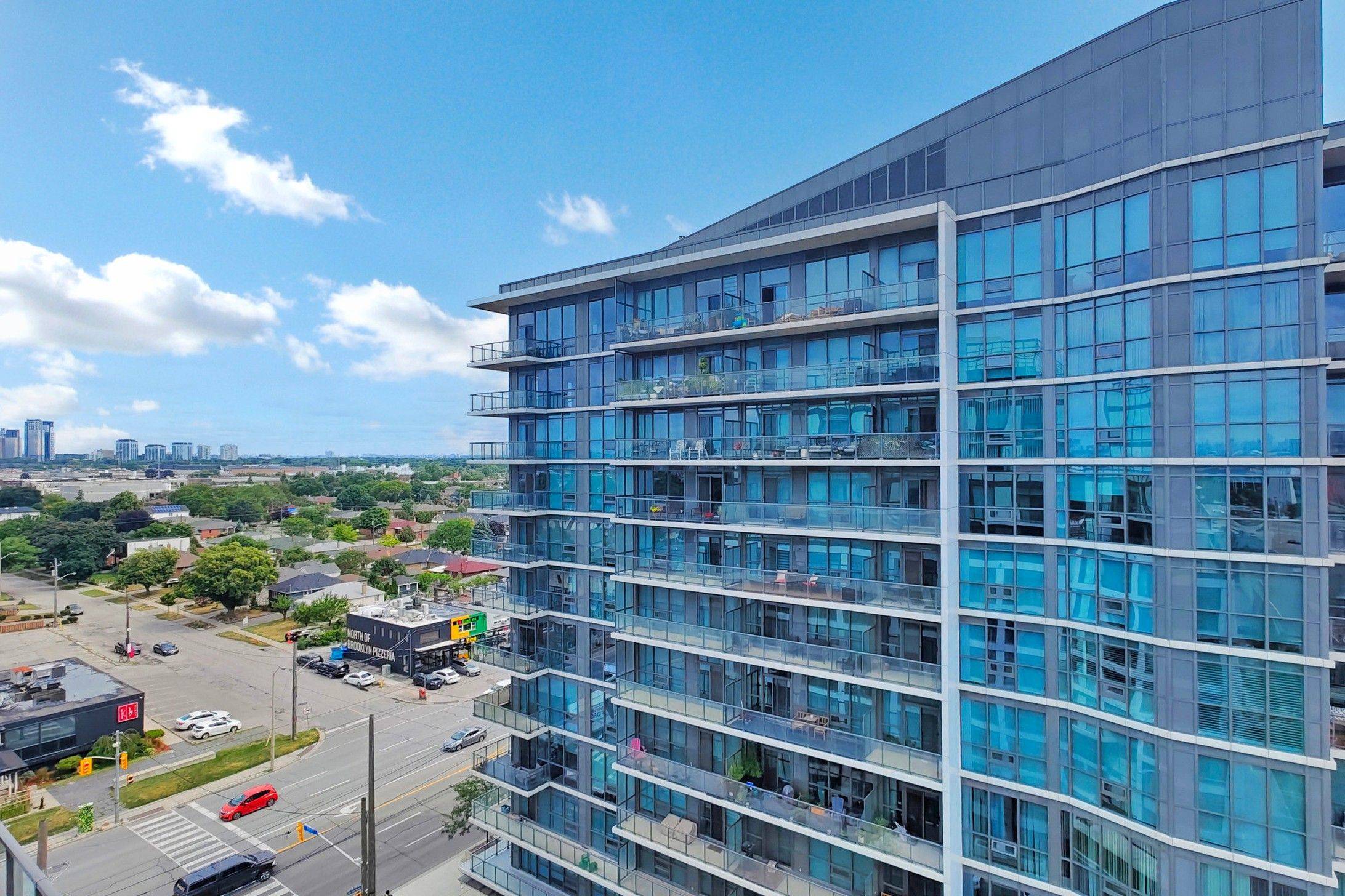 Toronto W08, ON M8Z 0H1,1195 The Queensway ST #907