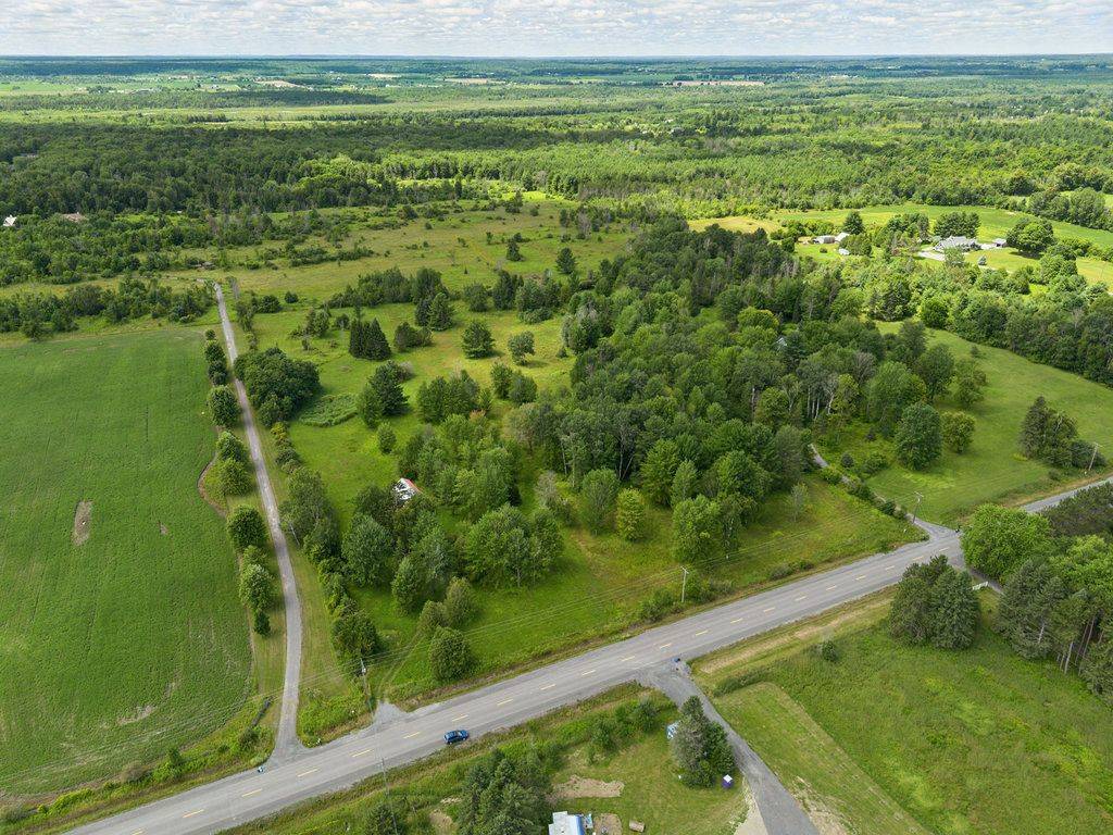 Constance Bay - Dunrobin - Kilmaurs - Woodlawn, ON K0A 1T0,3117 Torwood DR