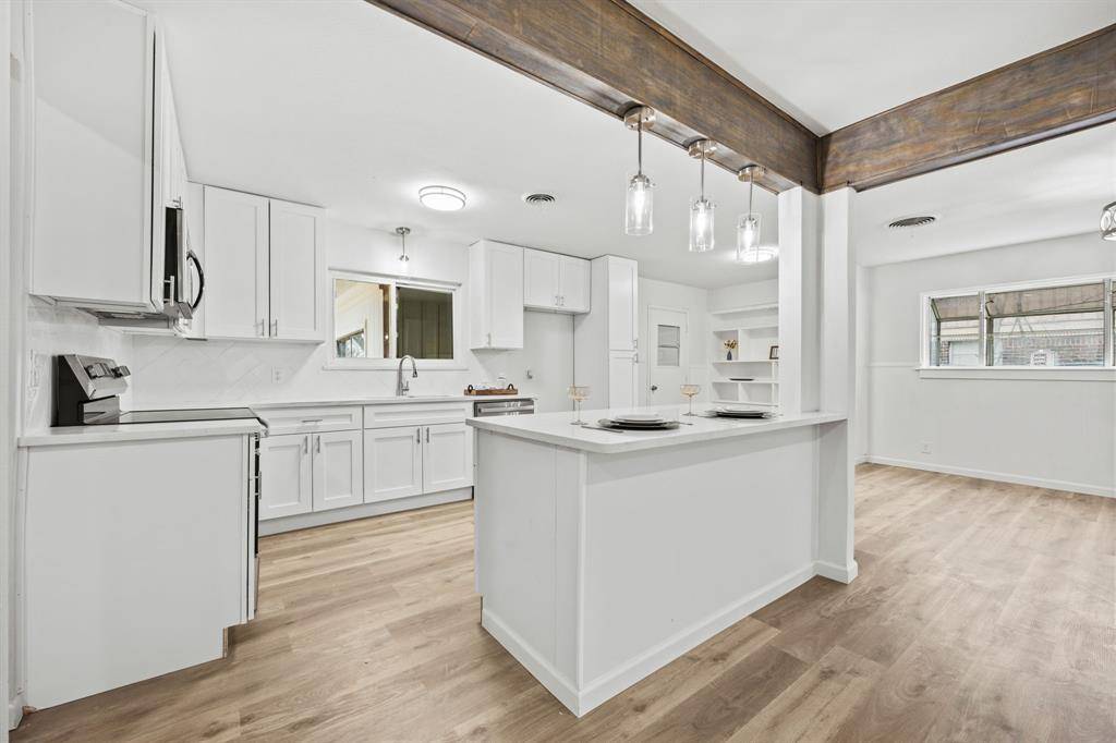 Arlington, TX 76013,1309 Ravenwood Drive