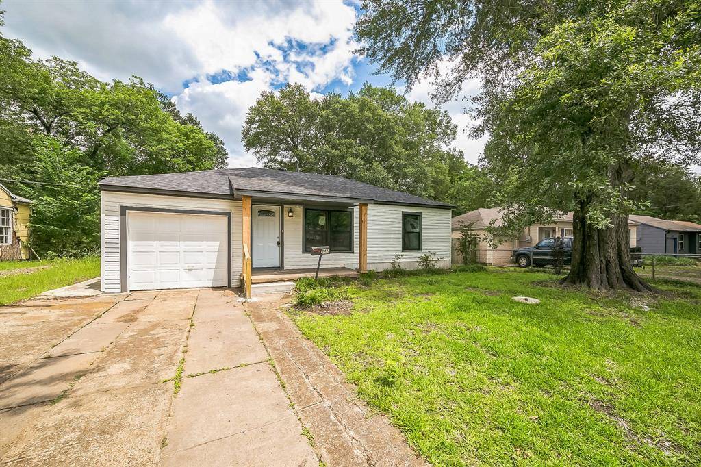Paris, TX 75460,841 20th Street SE