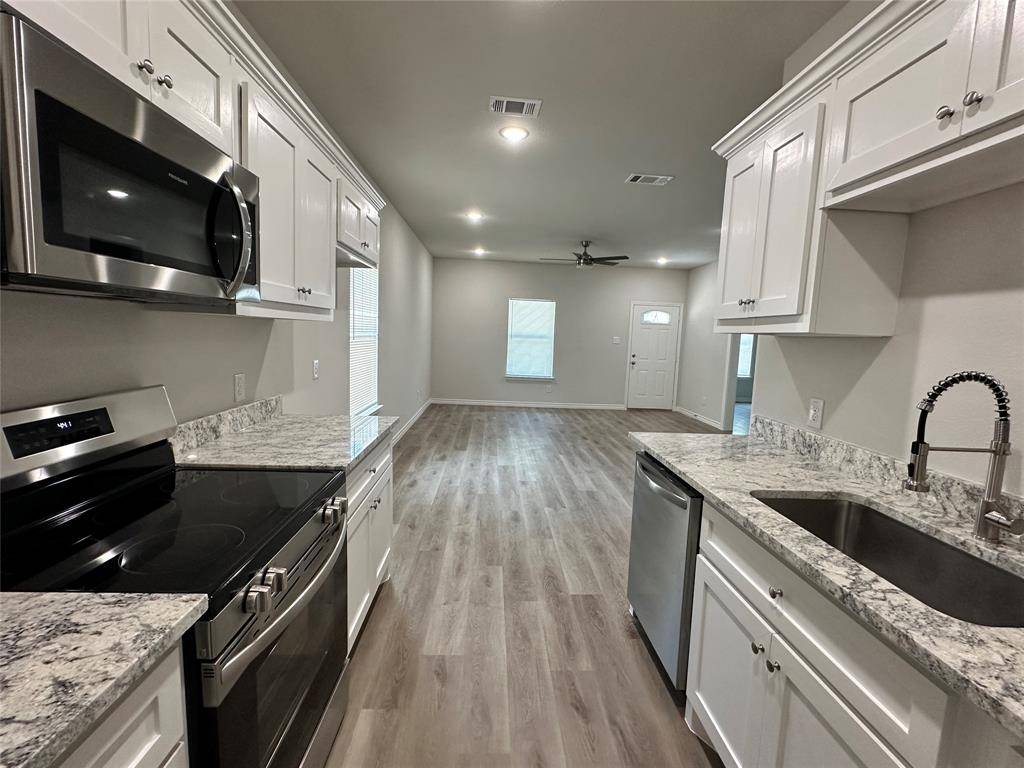 Mabank, TX 75156,102 Navajo Drive
