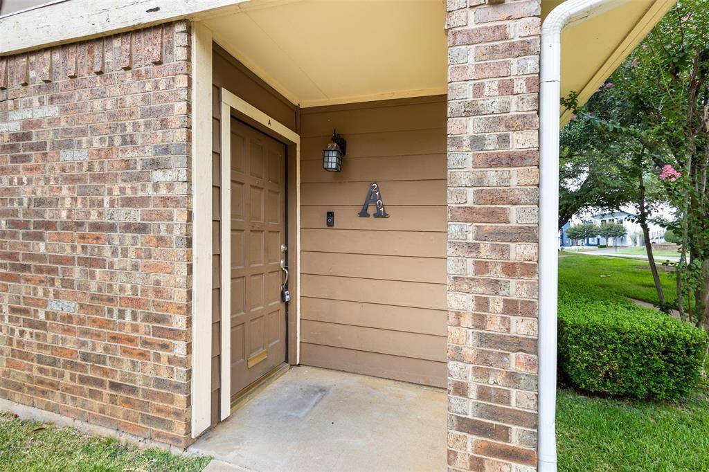Arlington, TX 76011,2101 Park Willow Lane #A