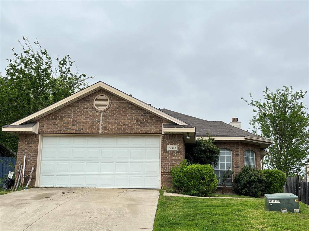 Carrollton, TX 75006,1704 Vista Verde Circle