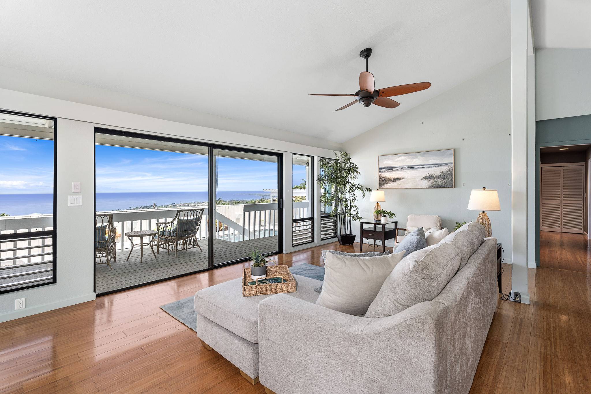 Kailua-kona, HI 96740,77-6460 PUALANI ST