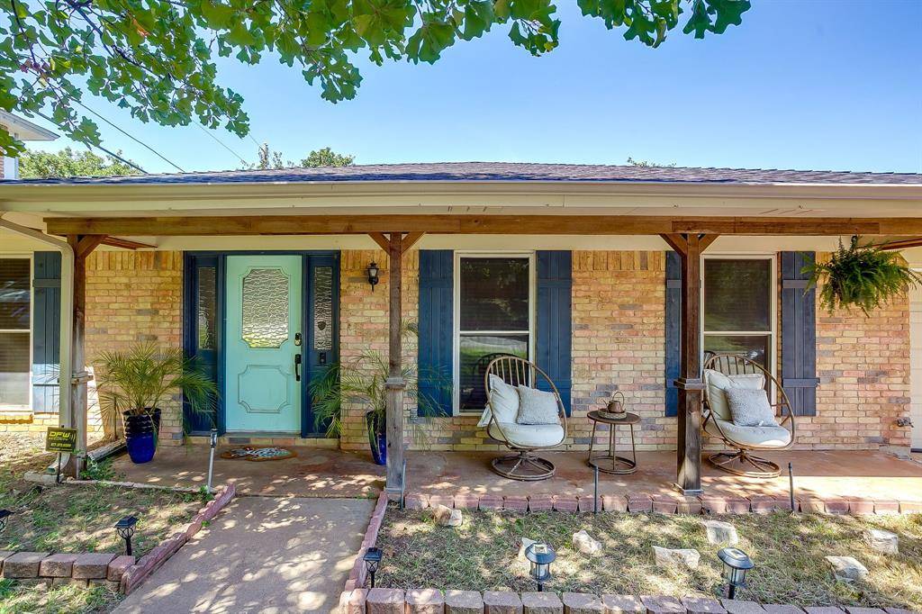 Bedford, TX 76021,2501 Summit View Drive
