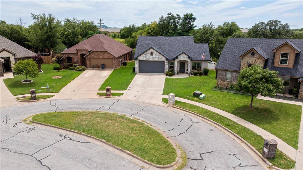 Granbury, TX 76048,1401 Lauren Lane
