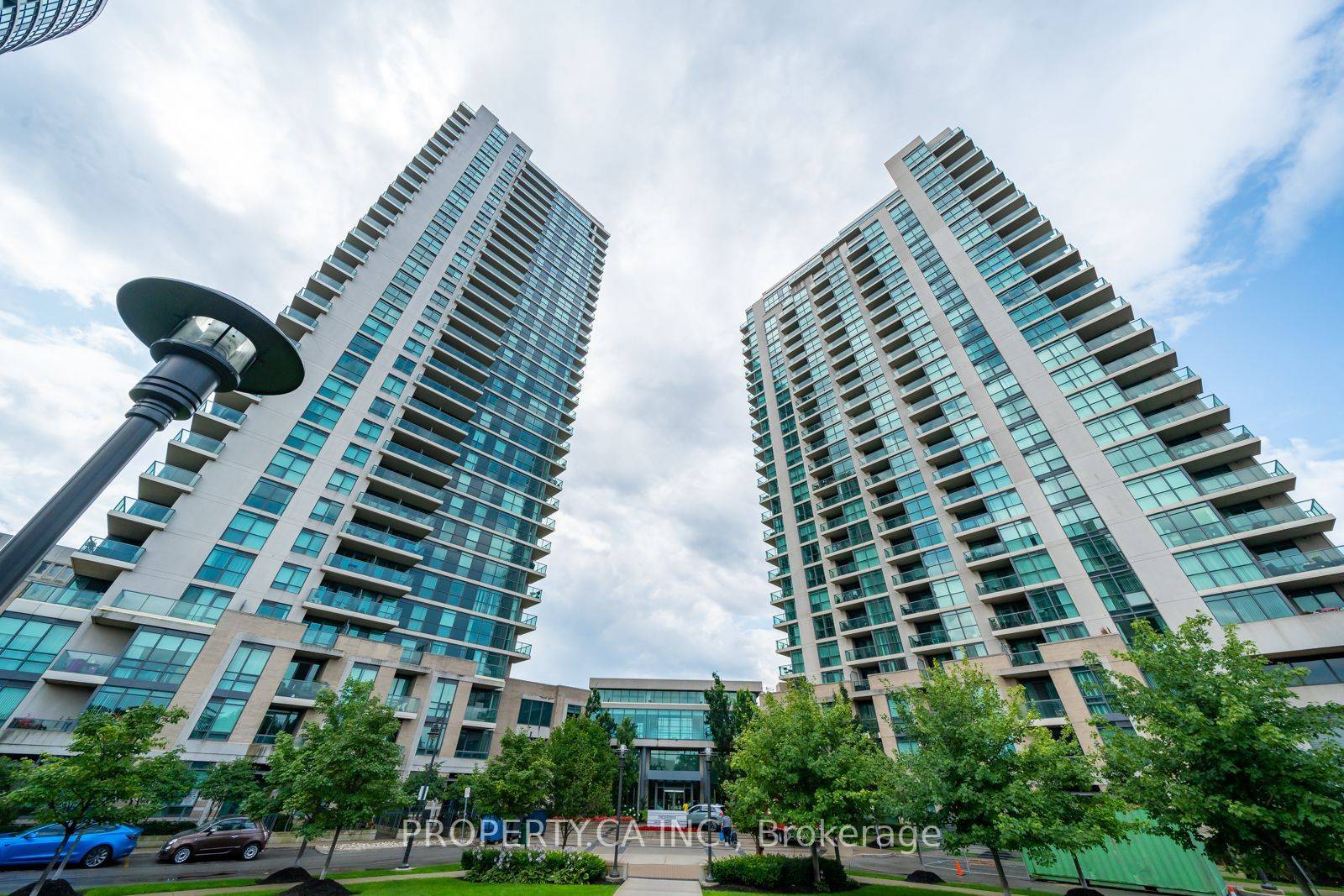 Toronto W08, ON M9C 0A2,235 Sherway Gardens RD #608