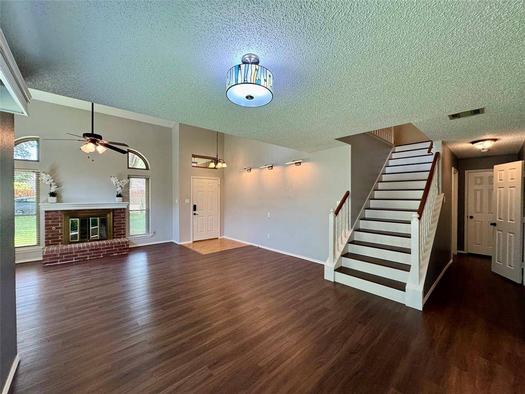Garland, TX 75043,5922 Hillside Lane