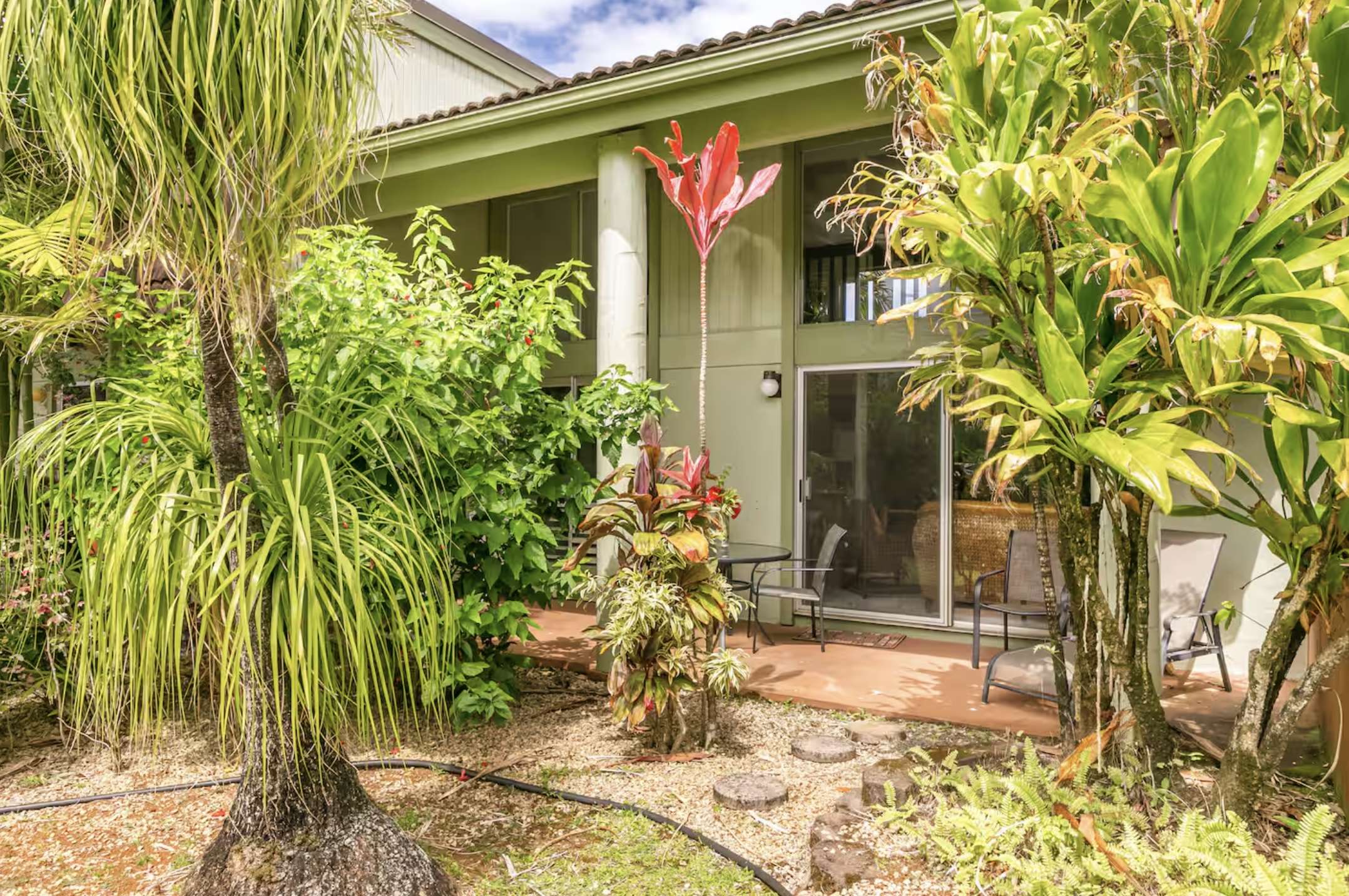 Princeville, HI 96722,3880 WYLLIE RD #8C