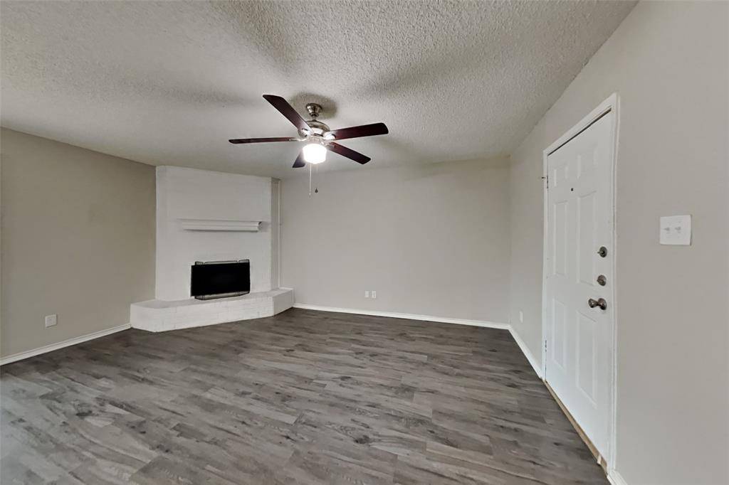 Mansfield, TX 76063,621 Meadowview Drive
