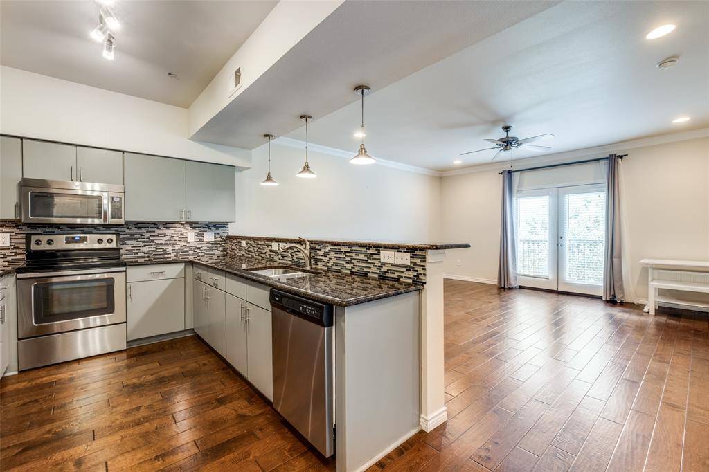 Dallas, TX 75219,3102 Kings Road #3302