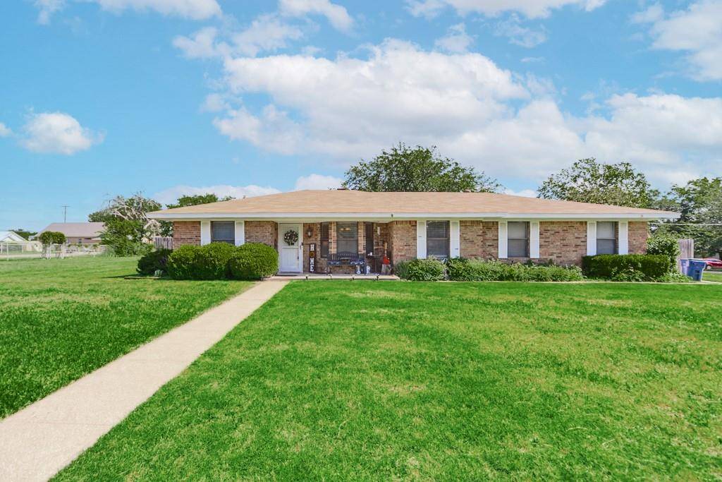 Decatur, TX 76234,403 E Charles Street