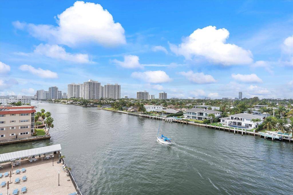 Hallandale Beach, FL 33009,2017 S Ocean Dr #710