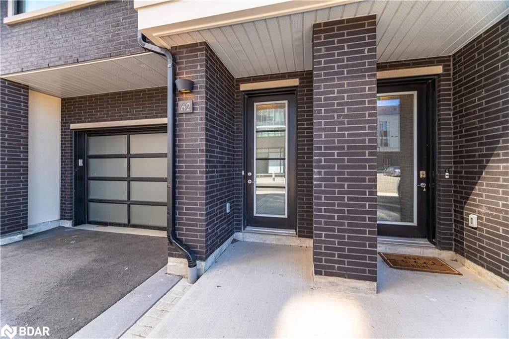 Grimsby, ON L3M 0J2,62 Windward DR