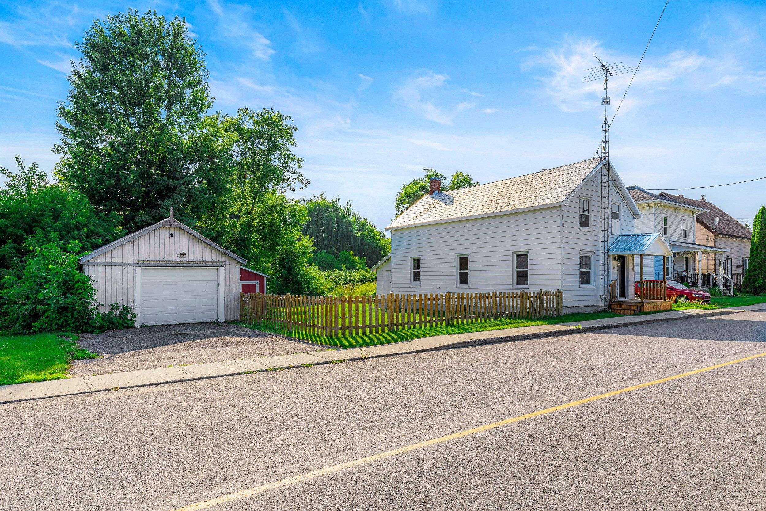 South Stormont, ON K0C 1Y0,57 Main ST
