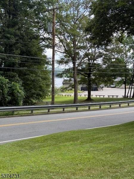 Vernon Twp., NJ 07422,145 Breakneck Rd