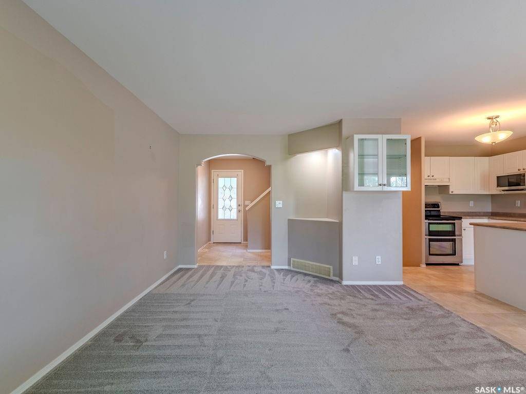 Saskatoon, SK S7H 5S7,825 Heritage GREEN #109