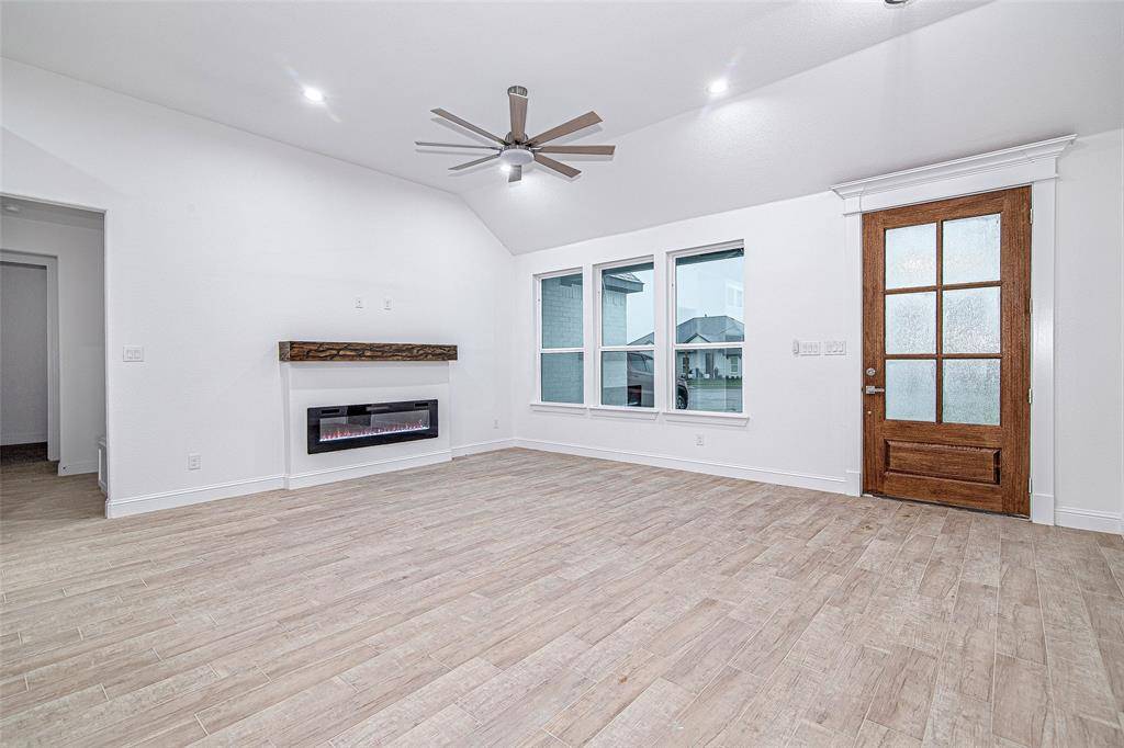 Godley, TX 76044,204 High Ridge Court