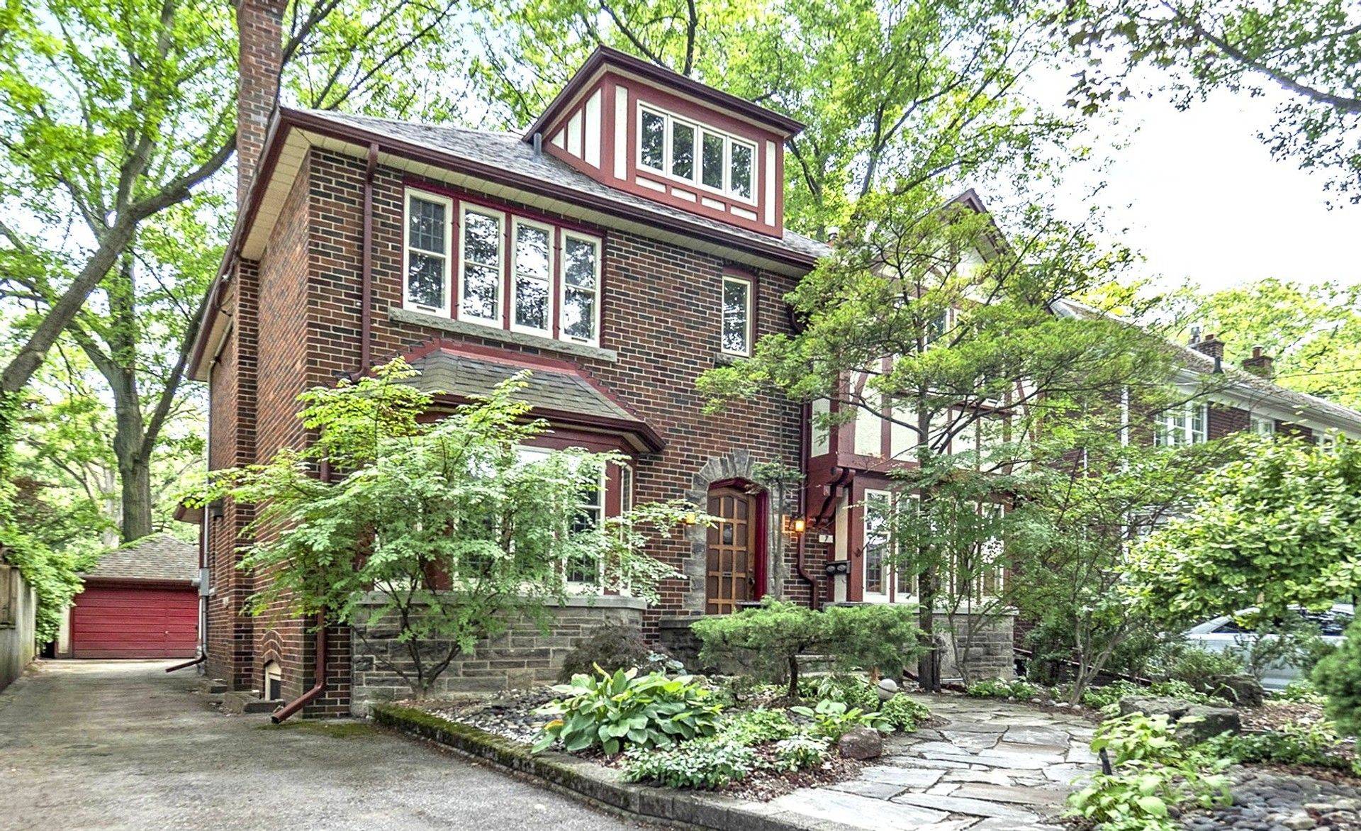 Toronto W08, ON M8X 1J3,7 Wilgar RD