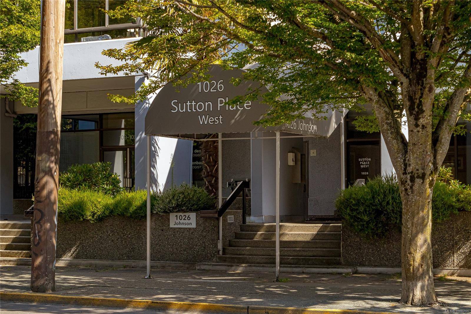Victoria, BC V8V 3N7,1026 Johnson St #804