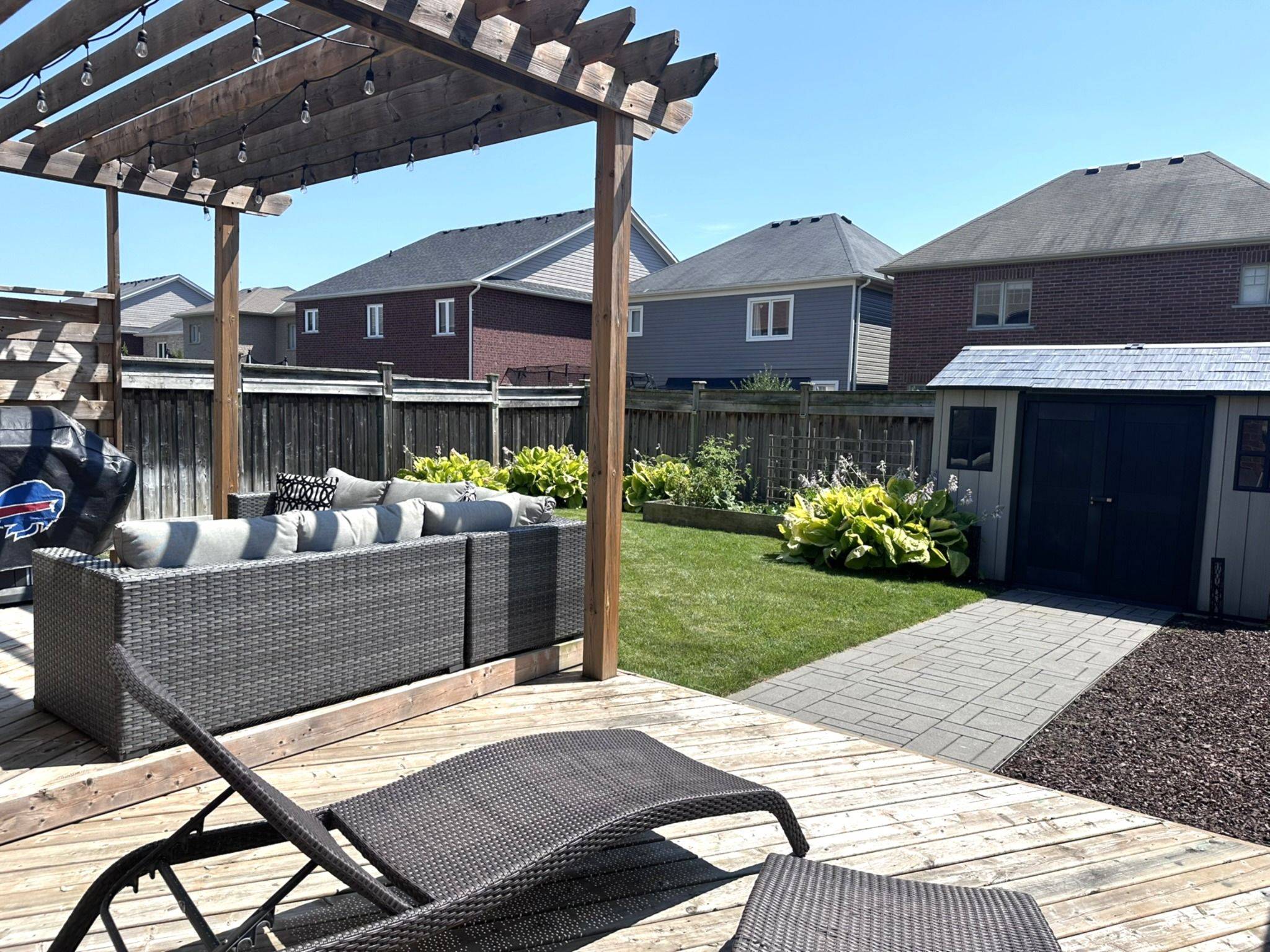 Clarington, ON L1C 0L6,206 Ted Miller CRES
