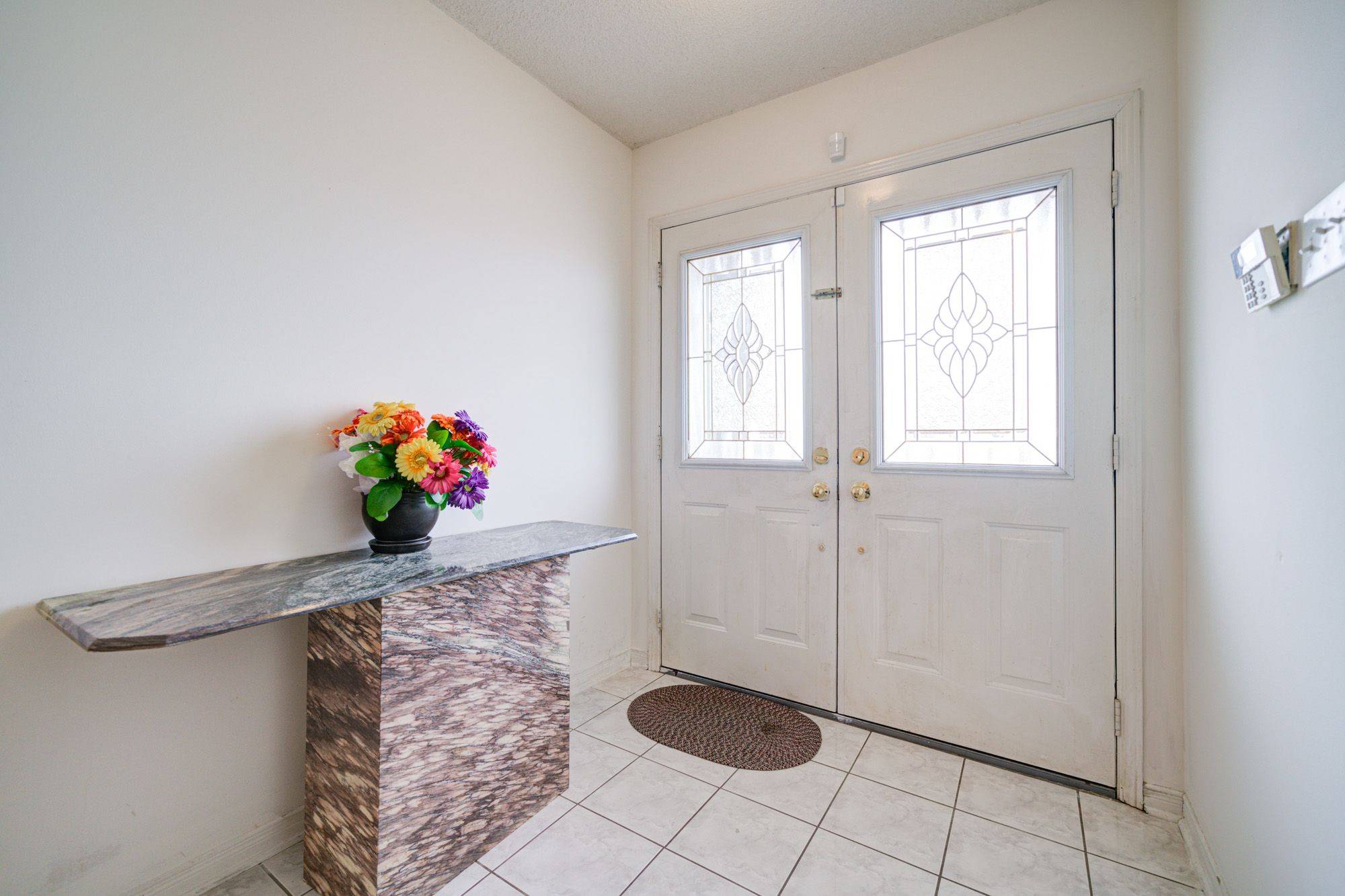 Vaughan, ON L4J 8M6,163 Sassafras CIR