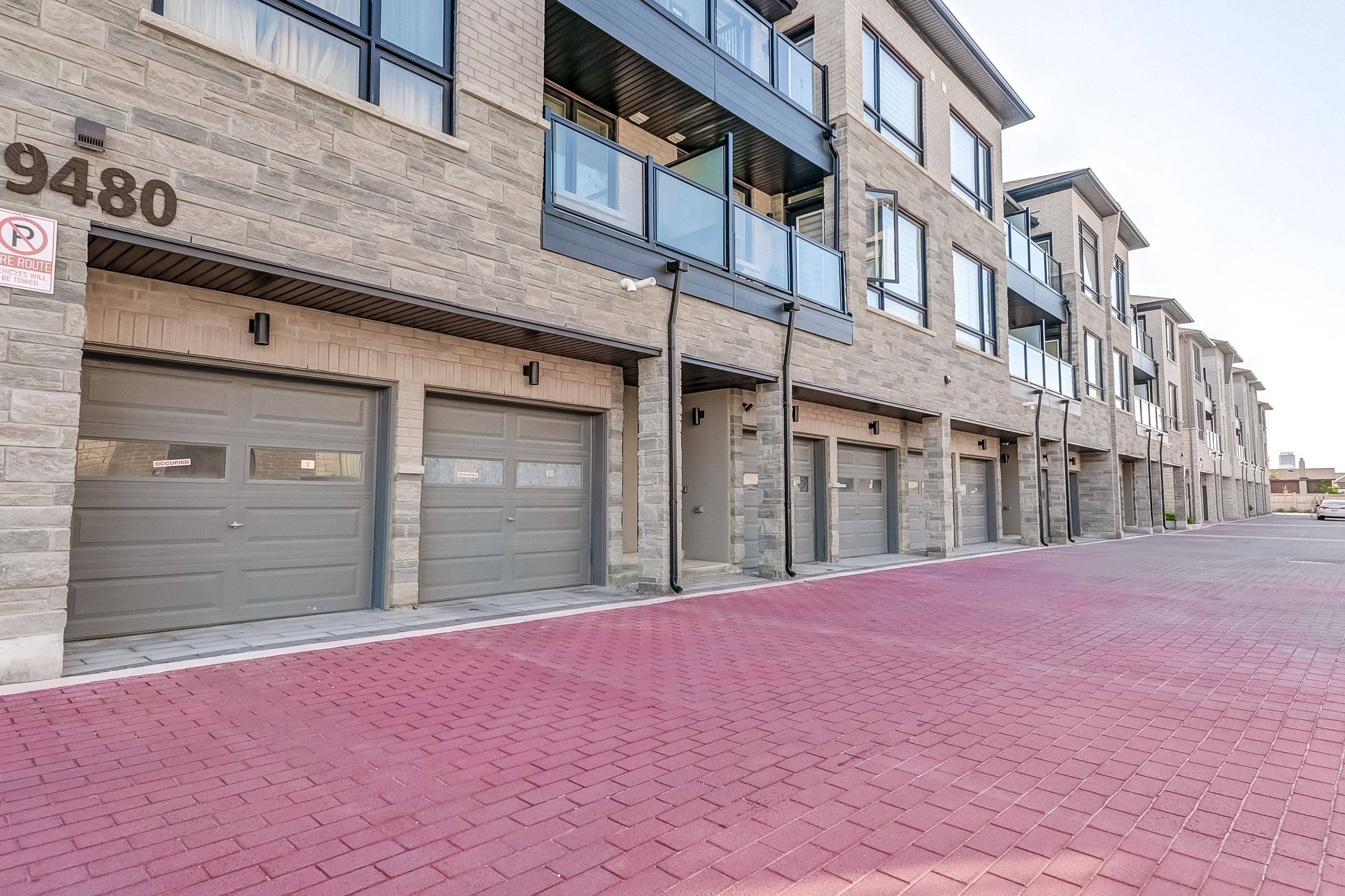 Brampton, ON L6P 4P9,9480 The Gore RD #14