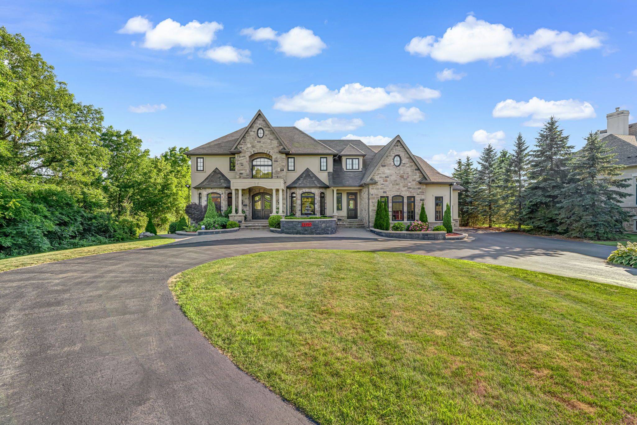 Burlington, ON L7R 0P7,3122 Cedar Springs RD