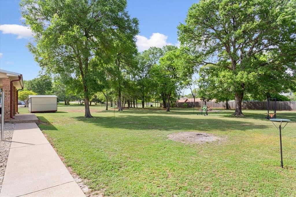 Bruceville, TX 76630,118 Deer Trail