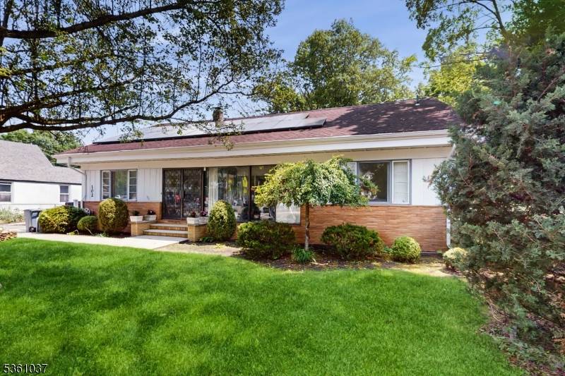North Haledon Boro, NJ 07508,102 Overlook Ave