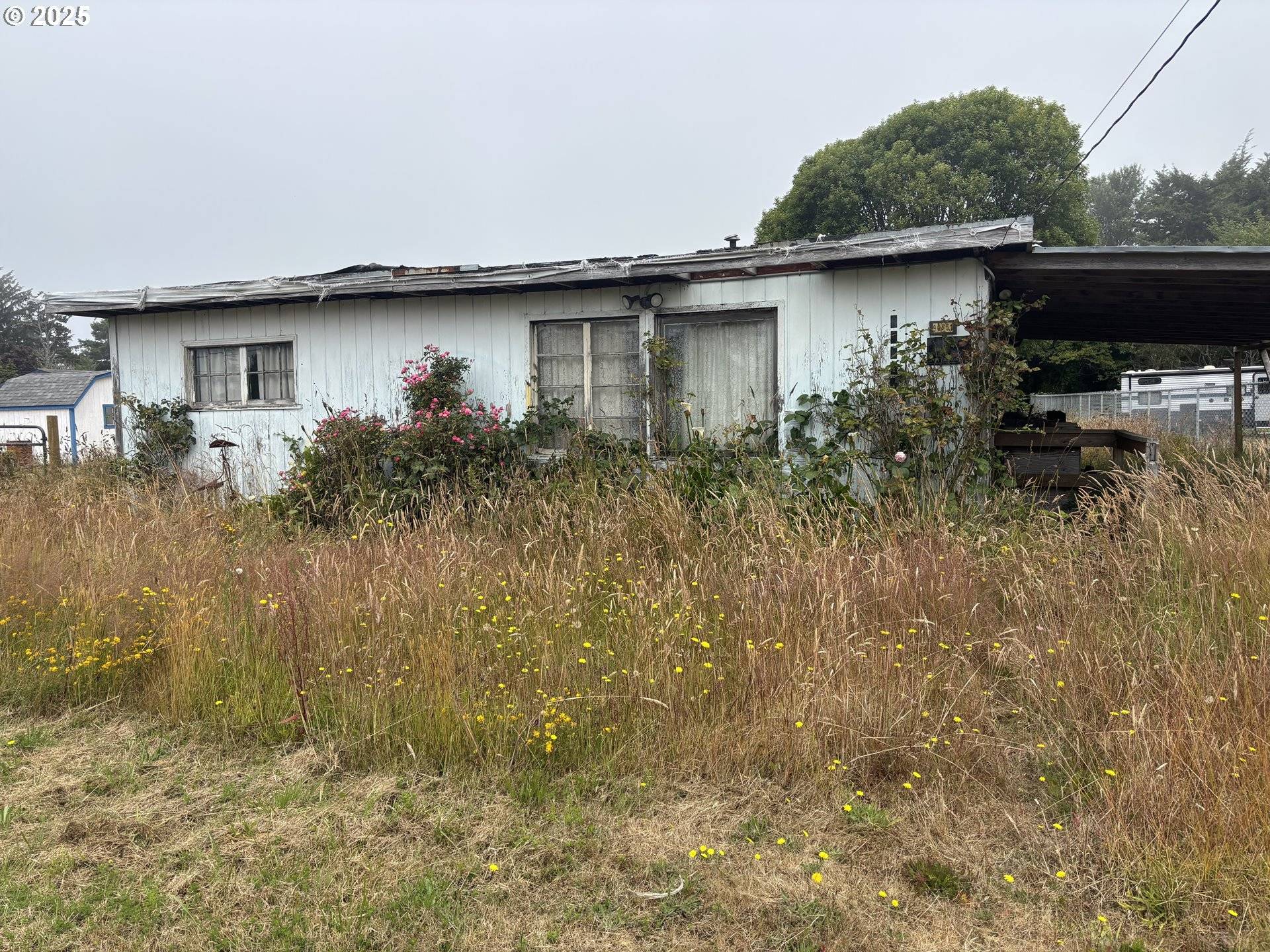 Coos Bay, OR 97420,90851 TRAVIS LN