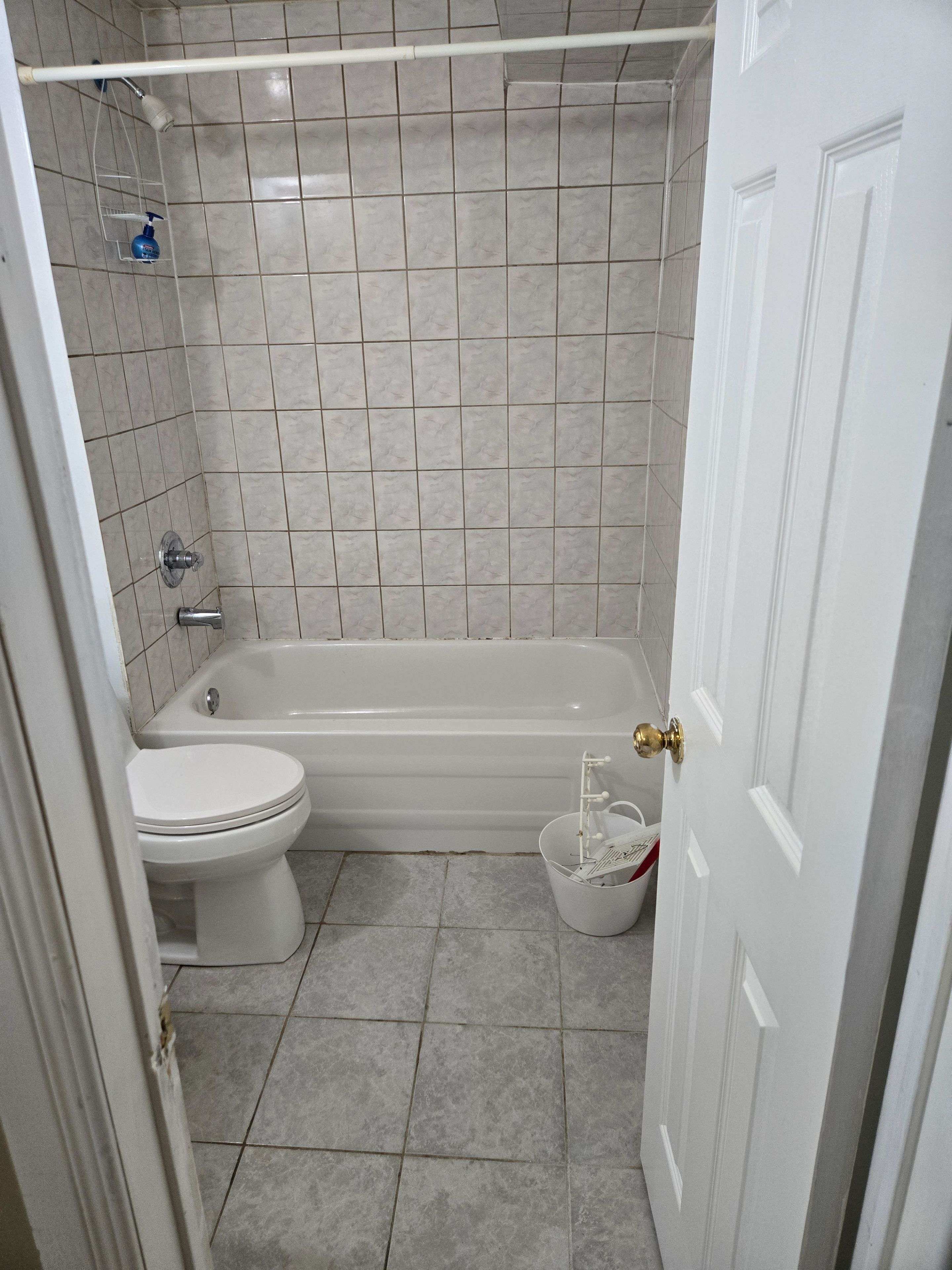 Toronto E11, ON M1X 1V9,45 Flower CRES #Basement # 2