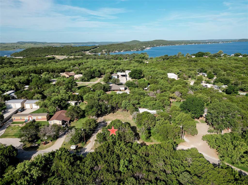 Possum Kingdom Lake, TX 76449,1940 Roadrunner Road